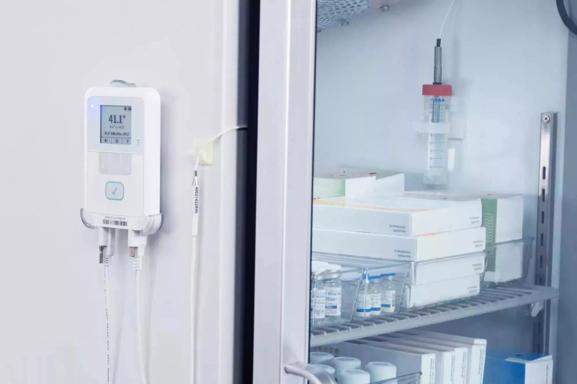 Clinical RTLS: Clinical Fridge Temperature Monitoring Device